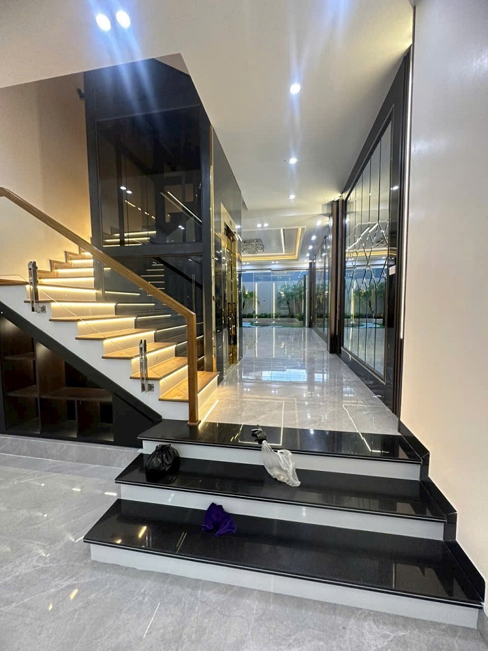 BÁN NHÀ MẶT ĐƯỜNG DÂN LẬP, LÊ CHÂN, HẢI PHÒNG – NHÀ ĐẸP 4 TẦNG, CÓ THANG MÁY – VỊ TRÍ VÀNG KINH DOA